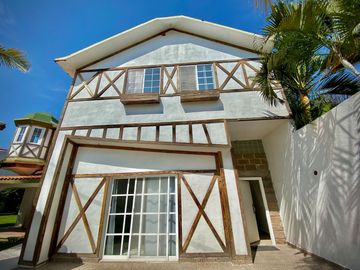 CASA EN VENTA EN LAS FINCAS