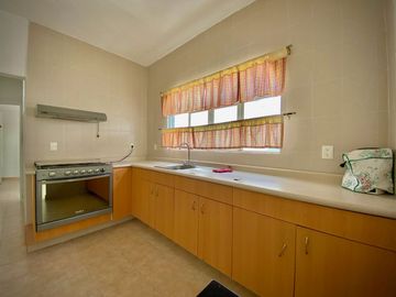 CASA EN VENTA EN LAS FINCAS