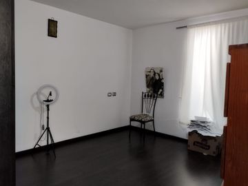 CASA EN VENTA EN PACHUCA CON ELEVADOR