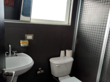 CASA EN VENTA EN PACHUCA CON ELEVADOR