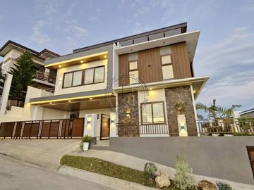 LUXURIOUS 3-STOREY HOME WITH BREATHTAKING CITY & SEA VIEWS IN CEBU!