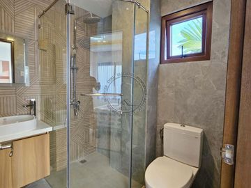 LUXURIOUS 3-STOREY HOME WITH BREATHTAKING CITY & SEA VIEWS IN CEBU!