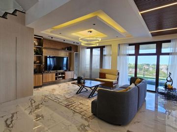 LUXURIOUS 3-STOREY HOME WITH BREATHTAKING CITY & SEA VIEWS IN CEBU!