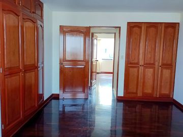 Alquiler De Departamento Dúplex En San Borja.