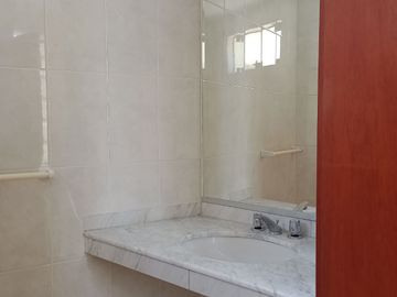 Alquiler De Departamento Dúplex En San Borja.