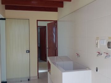Alquiler De Departamento Dúplex En San Borja.