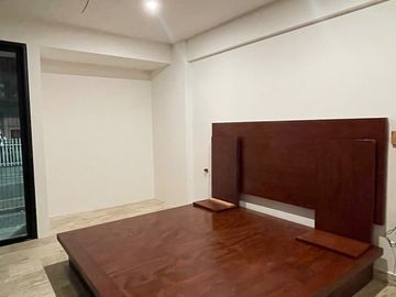 TORRE 10 ESTUDIOS EXCLUSIVOS CON VISTAS AL MAR DESDE EL SEGUNDO NIVEL Y A UNA CUADRA DE LA QUINTA AVENIDA