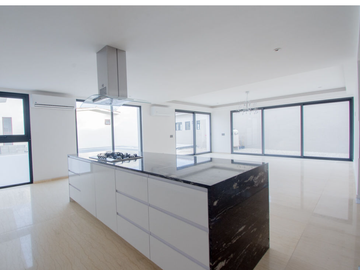 Se vende  moderna villa con elevador en Club Campestre  San José del Cabo
