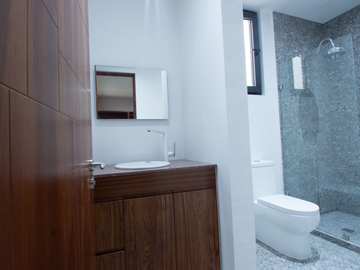 Se vende  moderna villa con elevador en Club Campestre  San José del Cabo