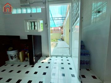 For sale, Sinthavee Ngam Charoen Townhouse, corner house, Soi Anan Ngam Charoen 27, 2-storey townhome, newly renovated, ready to move in, URA