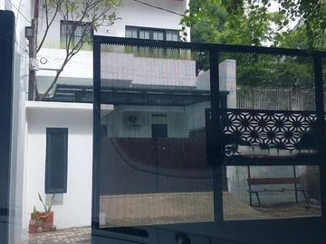 Rumah mewah Lengkap Fasilitas dikawasan Pesanggrahan< Bintaro siap Huni