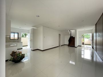 Elegant 3-Bedroom Homes in The Parkplace Village, Imus, Cavite