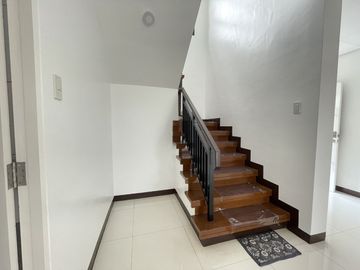 Elegant 3-Bedroom Homes in The Parkplace Village, Imus, Cavite