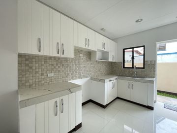 Elegant 3-Bedroom Homes in The Parkplace Village, Imus, Cavite