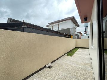 Elegant 3-Bedroom Homes in The Parkplace Village, Imus, Cavite