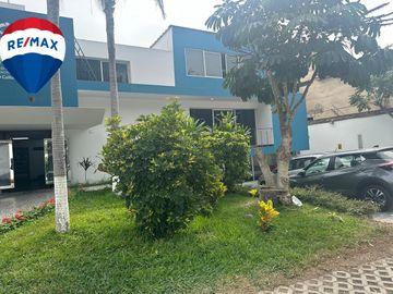 Alquilo Casa Para Oficina