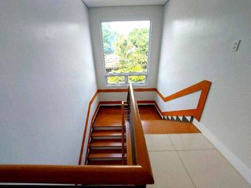 Spacious Elegant 2 Storey Townhouse for sale in Fairview near Commonwealth Quezon City