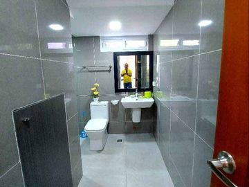 Spacious Elegant 2 Storey Townhouse for sale in Fairview near Commonwealth Quezon City