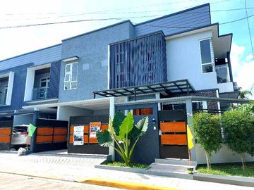 Spacious Elegant 2 Storey Townhouse for sale in Fairview near Commonwealth Quezon City