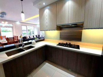 Spacious Elegant 2 Storey Townhouse for sale in Fairview near Commonwealth Quezon City