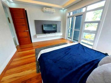 Spacious Elegant 2 Storey Townhouse for sale in Fairview near Commonwealth Quezon City