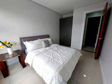 Spacious Elegant 2 Storey Townhouse for sale in Fairview near Commonwealth Quezon City