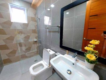 Spacious Elegant 2 Storey Townhouse for sale in Fairview near Commonwealth Quezon City