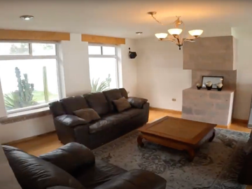 CASA EN VENTA EN VILLA DE LOS FRAILES, POCITOS, SAN MIGUEL DE ALLENDE CON JARDIN PRIVADO