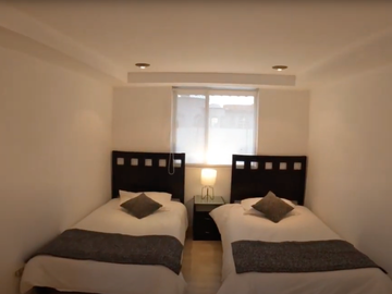 CASA EN VENTA EN VILLA DE LOS FRAILES, POCITOS, SAN MIGUEL DE ALLENDE CON JARDIN PRIVADO
