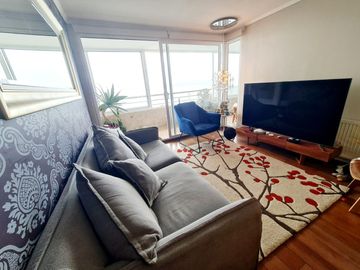 Se vende hermoso departamento completamente amoblado con vista al mar