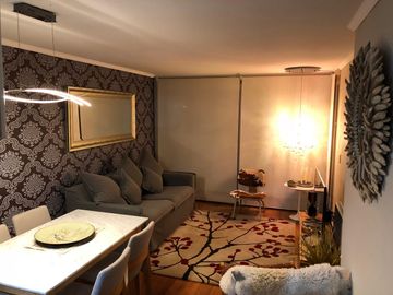 Se vende hermoso departamento completamente amoblado con vista al mar