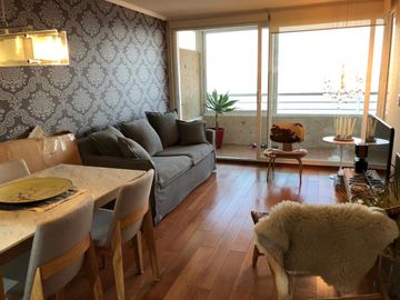 Se vende hermoso departamento completamente amoblado con vista al mar