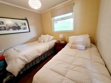Se vende hermoso departamento completamente amoblado con vista al mar