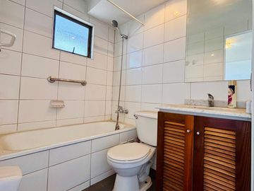Se Vende Hermoso Depto 1dormitorio+estac+bodega. Av Perú