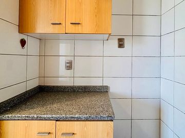 Se Vende Hermoso Depto 1dormitorio+estac+bodega. Av Perú