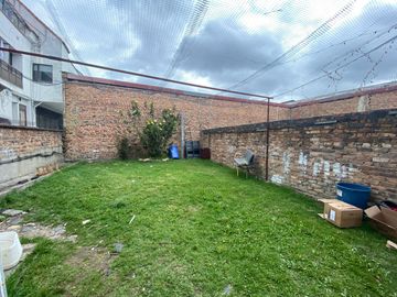 SE VENDE CASA CON USO COMERCIAL CENTRO HISTORICO TUNJA