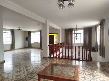 ALQUILER DE CASA DE CAMPO EN CHOSICA