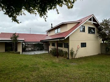 Se vende hermosa propiedad en Los Notros, Valdivia