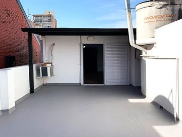 PH en venta en República de la Sexta: 63 m² cubiertos + 40 m² de terraza privada, ideal para vivir o invertir