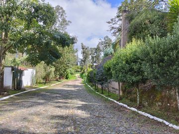 Vendo terreno 1.404 M2, Conocoto, Rivera, puente3