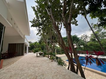 CARTAGENA HILLS