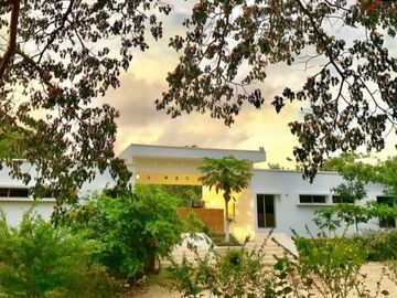 CARTAGENA HILLS