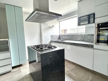 VENTA DE HERMOSO DEPARTAMENTO EN SAN BORJA