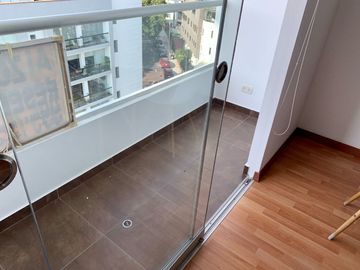 ALQUILER DUPLEX EN MIRAFLORES, 1 DORMITORIO