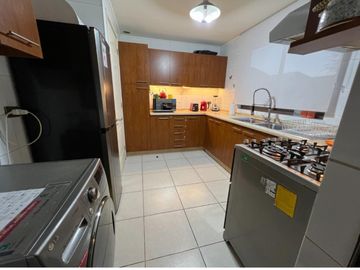 SE VENDE HERMOSA CASA