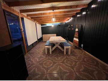 SE VENDE HERMOSA CASA