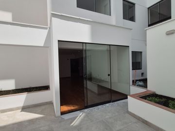 Venta de Exclusivo Dúplex de Estreno en Chacarilla, Surco!