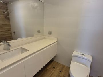 Venta de Exclusivo Dúplex de Estreno en Chacarilla, Surco!