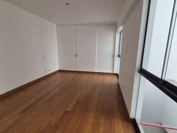 Venta de Exclusivo Dúplex de Estreno en Chacarilla, Surco!