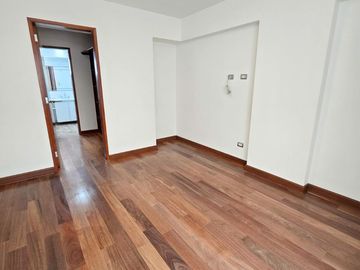 HERMOSO DEPARTAMENTO EN  CHACARILLA, SANTIAGO DE SURCO